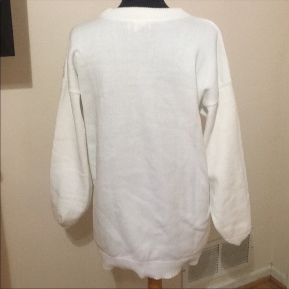 Over sized knit sweater one size fits all - Picture 3 of 8